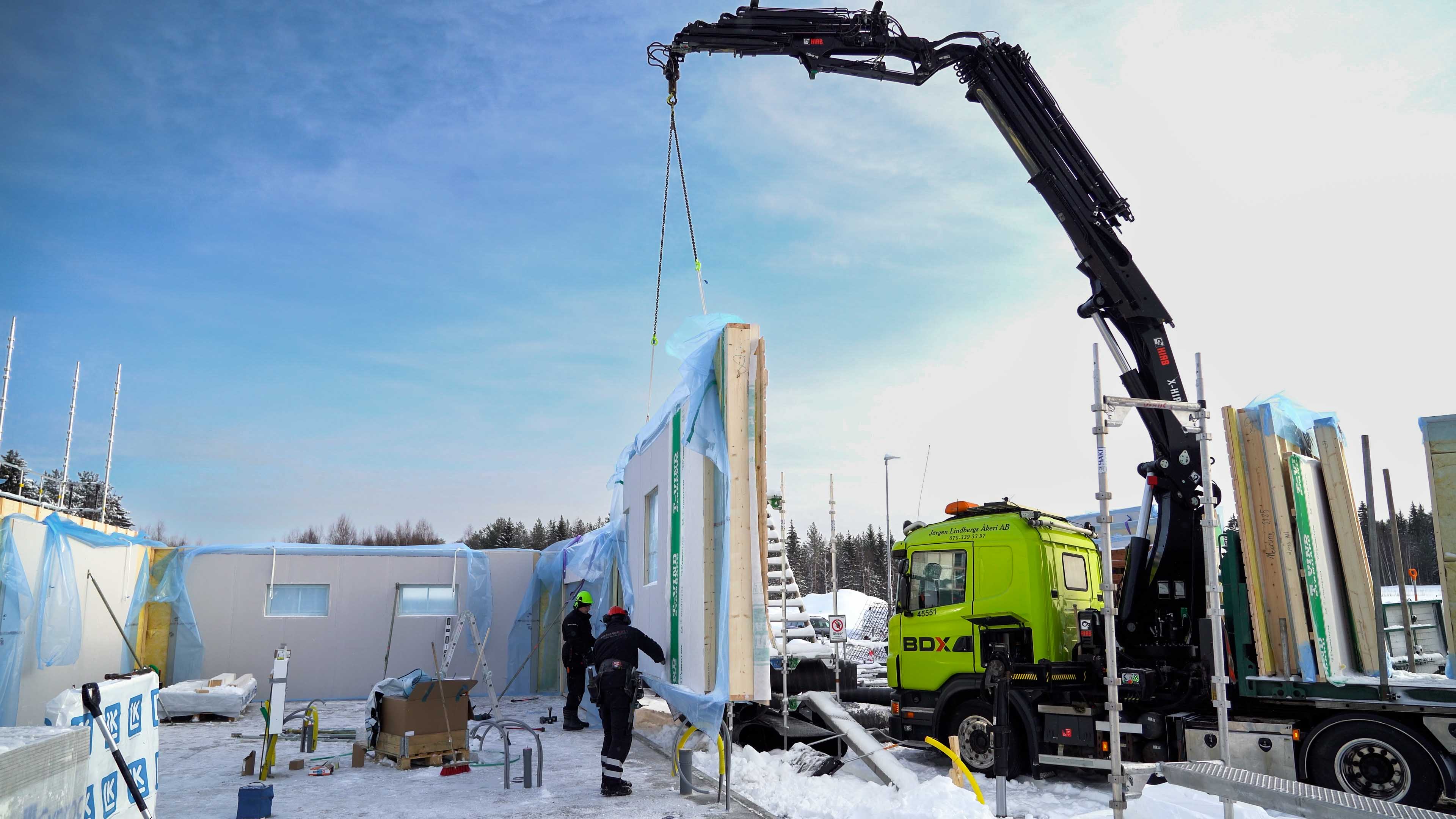 Bygg på vintern och flytta in till sommaren